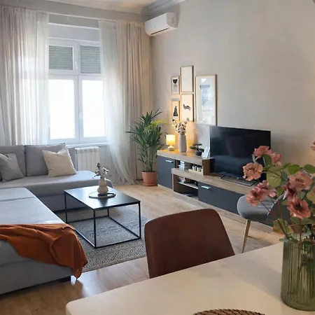 Break - Zen アパート ベオグラード